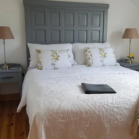 Brandon View House 4*