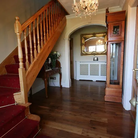 Bed and breakfast Brandon View House