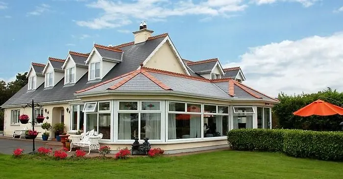 Brandon View House 4*